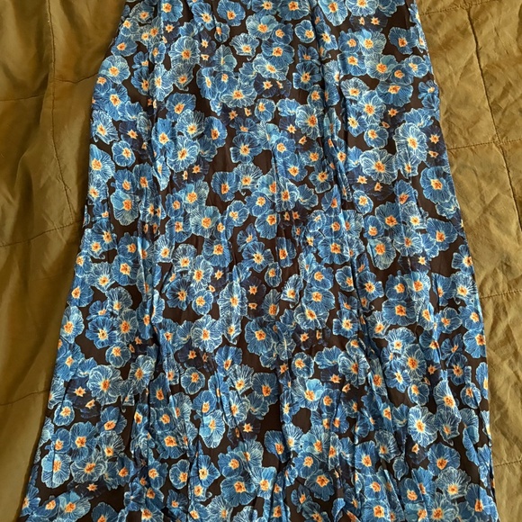 Wilfred Midi Skirt - Picture 2 of 4